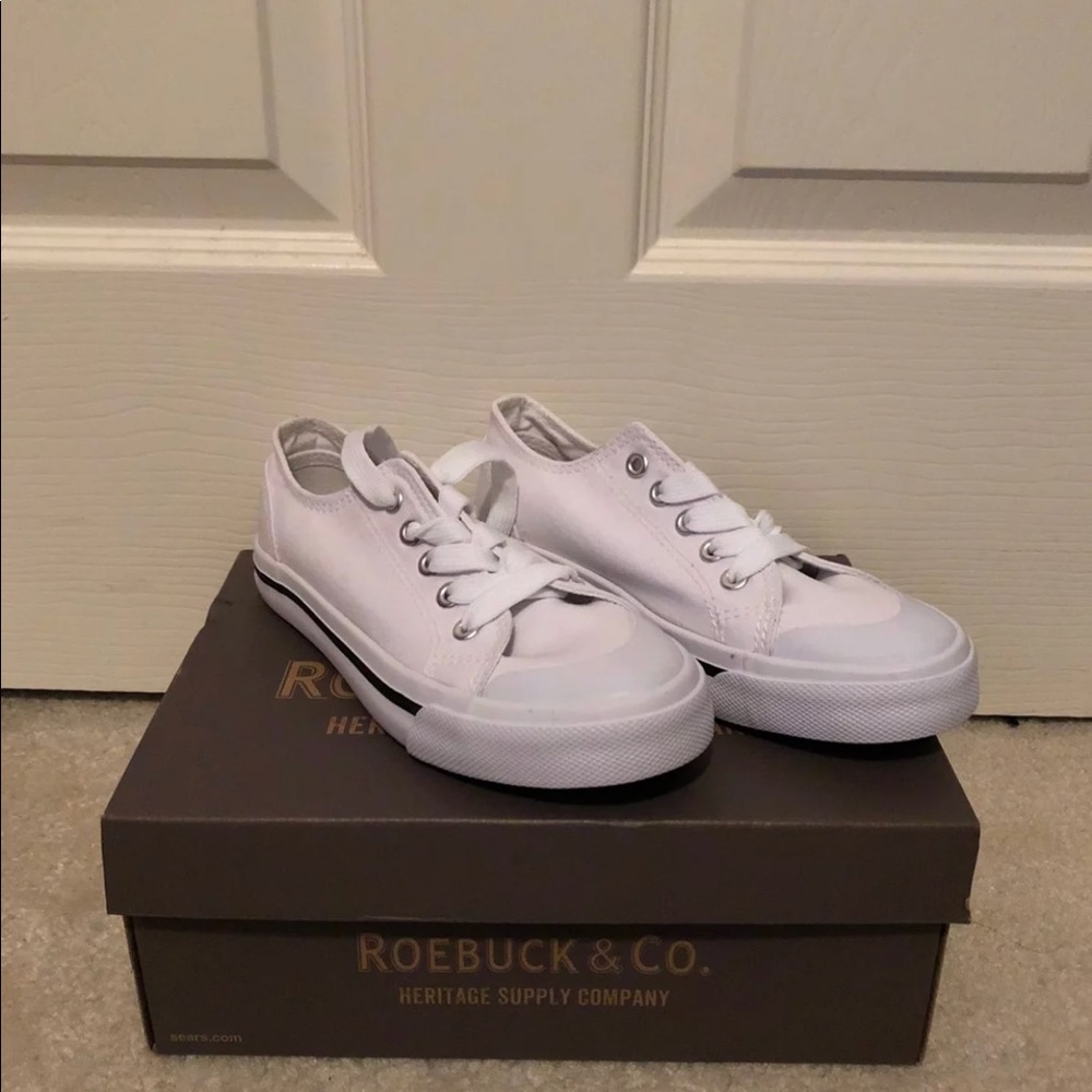 Roebuck White Sneakers